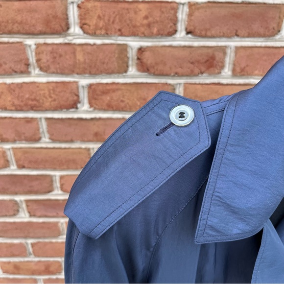 Navy silky trench coat. Jones New York. Size 12 petite - Picture 4 of 13